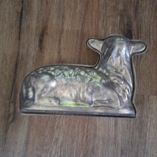 Vintage Aluminum Metal Lamb Sheep Cake Pan Mold Easter Spring Kitchen Baking picture