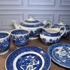 7 Pc Vintage Blue Willow Tea Set Teapot Creamer Sugar Bowl Cups Saucers Vintage picture