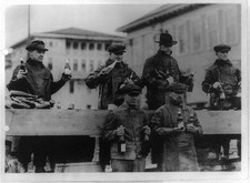 Zion City IL Beer Truck Enroute to Chicago 1910 Prohibition Men Bottles picture