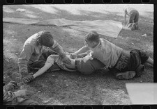 Photo:Vale Oregon Fourth of July 1941 Boy Scouts First Aid Drill picture