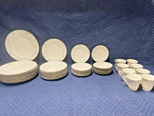 Set Of 8 Petite Mikasa Bone Roselle L9813 [excellent condition]￼ picture