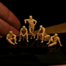 1/48 1/72 1/87 Wwii German Air Force Ground Crew Break Soldier 5pcs Printed picture