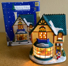 VTG 1998 Burberry Village Christmas Diorama Olsons Ski & Skate Shop w/ Box 6