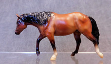 Breyer * Quarter Horse * Cassidy Deluxe Collection 10258 Stablemate Model Horse picture