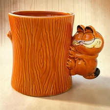 Vintage Garfield Coffee Mug by Enesco 1981 Tree Bark Figural E-5903 RARE picture