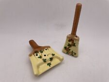 Mini broom And dustpan Salt & Pepper Shakers K 67 picture