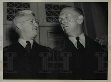 1940 Press Photo Adm. Harold Stark and George Marshall confer with President picture