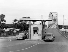 1951 Toll Bridge Between Fulton, Illinois and Clinton, Iowa Old Photo Reprint picture