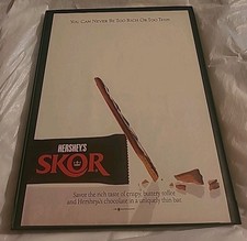 Hershey's Skor Chocolate Bar Framed Print Ad 8.5x11 1988 Vintage picture
