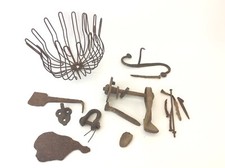 Mixed Lot Vintage Used Metal Hardware Blade Tools Objects picture