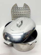RARE 1934 WAGNER WARE MAGNALITE 4269 CLAM HANDLES ~ 17 qt. Oval Roaster w/Trivet picture