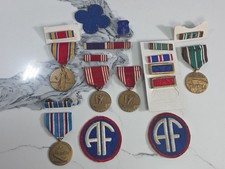 Vintage WWII US Army Military Medals & Patches Lot - Memorabilia Grouping  (18) picture