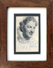 Gracie Fields, Famous British Actress, Framed 20x15cm Hand Signed Photo With COA picture