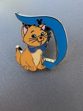 2026 HIDDEN DISNEY MYSTERY WAVE B PIN GOTHIC D TOULOUSE ARISTOCATS DLR picture