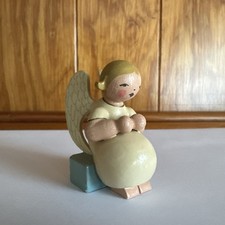 Vintage Wendt & Kuhn 1949-1973 Angel with Hands in Lap picture
