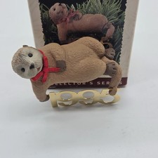 Hallmark Keepsake Ornament 1995 Fabulous Otter Christmas Decor Holday Festive  picture