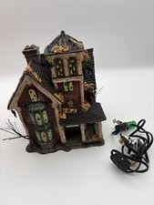 Retired Department 56 Snow Village Halloween Ghastly's Haunted Villa 4051007 picture