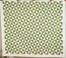 Vintage 1870's Green & White Calico Broken Dishes Antique Quilt ~Graphic Design picture