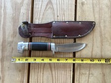 Remington UMC RH 50 Hunting Skinning Knife With Sheath picture