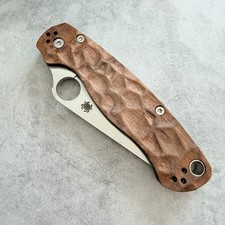 Royalcurl walnut scales for Spyderco Paramilitary 2 picture