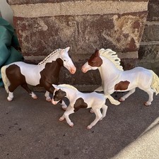 Schleich Paint Horse Family Lot of 3 Mare, Stallion & Foal picture