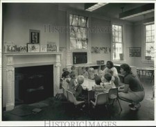 1986 Press Photo Students during class at Newcomb Children's Center - nob92822 picture
