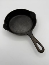 Vintage Griswold #4 Cast Iron 7” Skillet Frying Pan 702 Erie Pa Made in USA picture