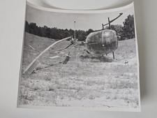 Original 8x10 Bell H-13 Sioux Crash Intact Bubble Canopy Photo 1950s Wreck Scene picture