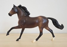 Breyer Traditional Model Horse FLASH #594 Matte Bay w/ Dapples 2004-2007 picture