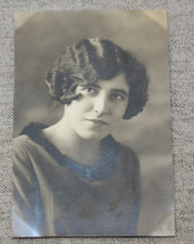1920s Antique Photo Flapper Girl Portrait Short Finger Wave Hair Studio Fashion picture