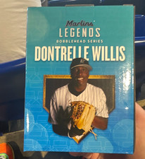 Marlins Legends Bobblehead Series Dontrelle Willis #35 Boxed Bobblehead picture
