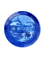 Royal Copenhagen 2005 Christmas Plate Hans Christian Andersen House w/ Box COA picture