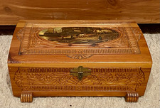 Vtg 1950’s Carved Wooden Trinket Box w/ Hinged Lid, Brass Latch Scenic Oval Top picture