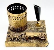 VINTAGE Gresco Gilded Desk Pen & Ink Holder - Western Wagon Train Theme READ picture