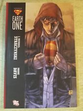 Superman: Earth One #1 (DC Comics December 2010) picture