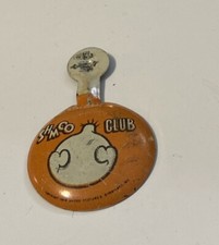 Vintage Lil Abner’s Schmoo Tin Tab back Sealtest excellent condition picture