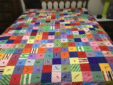 Vtg Handmade Polyester Double Knit 70’s Tied Quilt 72”x 90” In Good Condition picture