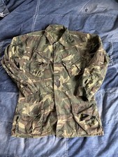 Vintage 1960s 70s Vietnam War Camo Slant Pocket Jungle Jacket Fits Large 23x31 picture