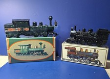 Vintage Avon 1876 Centennial Express  Wild Country After Shave Decanter *Filled* picture