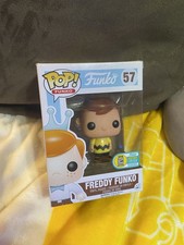 Funko Pop Freddy Funko Charlie Brown SDCC 500pcs rare Damaged Box Great Priceš„ picture