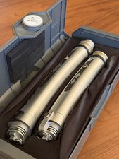 Star Wars Disneyland Galaxys Edge Legacy Lightsaber Ahsoka Tano RETIRED picture