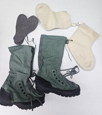 US Military N-1B Mukluk Boots Extreme Cold Weather Arctic Boots Sz. Med 9.5-10.5 picture