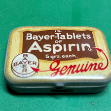Bayer Vintage Genuine Tablets of Aspirin 5 grs. Each Small Metal Tin Case picture