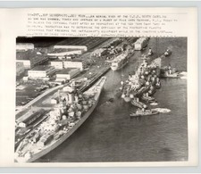 USS North Carolina Towed to Mothball Fleet Bayonne New Jersey 1948 Press Photo picture