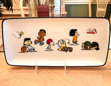 PEANUTS SNOOPY CHARLIE BROWN & GANG FOOTBALL SERVING TRAY PLATTER  HAND PAINTED picture