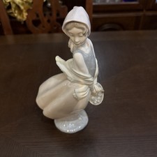 NAO By Lladro Spain Porcelain Figurine Girl With Basket 9.5