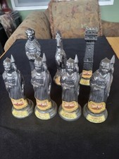 VINTAGE VINO ROSSO 1968 CHESS DECANTER -BLACK  4 Pawn, 1 Queen, 1 Knight, 1 Rook picture