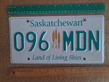 License Plate, Canada, Saskatchewan, 1998 Base (starting w/#s) Passenger 096 MDN picture