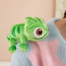 Disney Tangled Pascal Shoulder Stuffed Animal Magnetic Chameleon picture