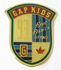1993 Gap Kids Vintage Lapel Pin Coat of Arms Logo Best Basics Crown Shield picture